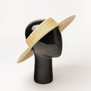 chapeau canotier aéré