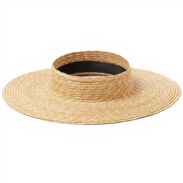 chapeau de paille ouvert