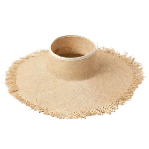 chapeau de paille élégant