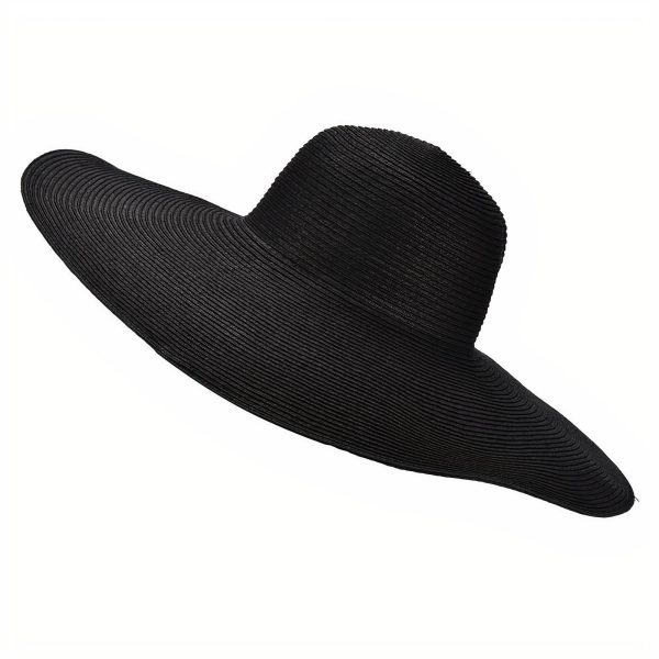 chapeau de paille noir élégant
