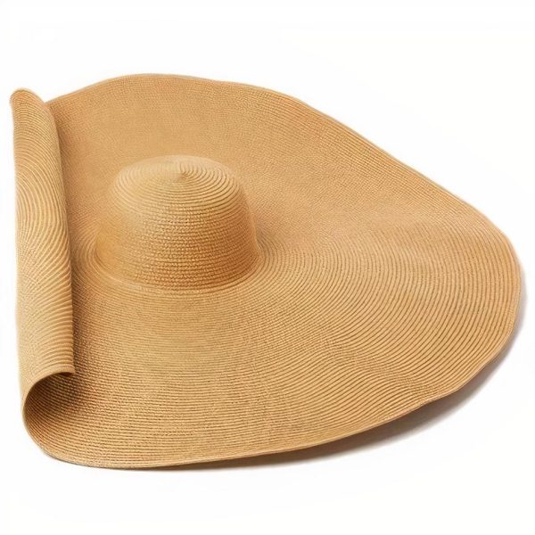 chapeau de paille grand modèle