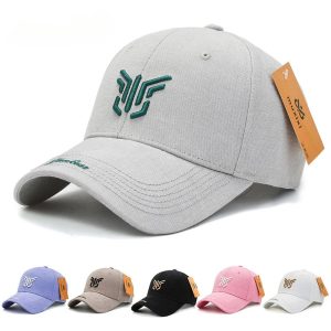 casquette brodée élégante
